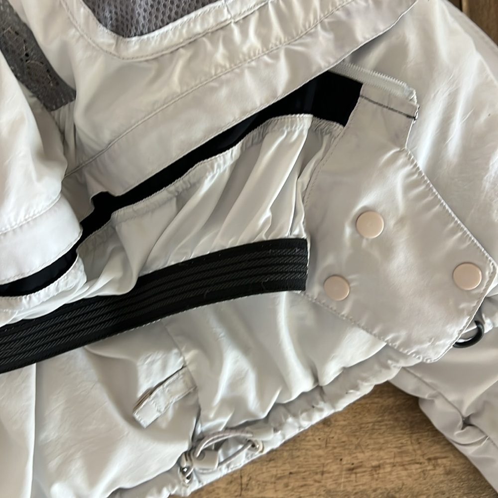 Cloudveil Down Jacket - Picture 8 of 16